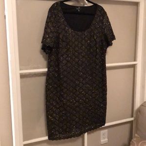 Black and gold sparkly dress!